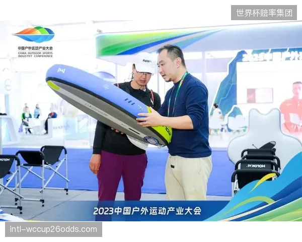 不同供应商的碳追踪系统标准不一，体育产业何时才能建立统一的数据接口以打破信息孤岛？